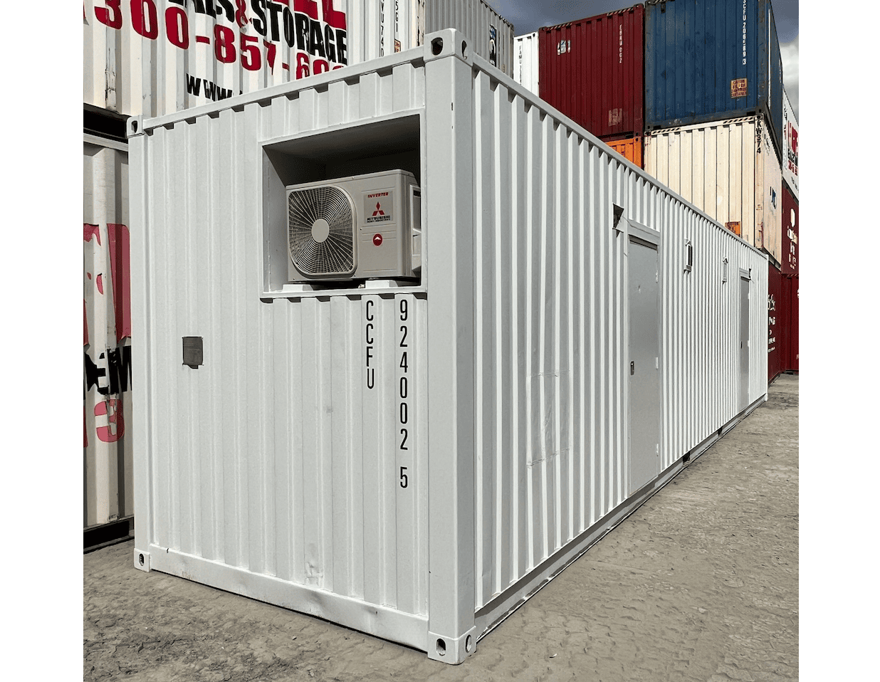 40FT Container with 2 bed ensuite